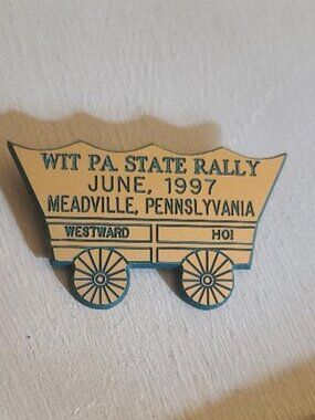 WIT Winnebago International Travelers 1997 Lapel Pin